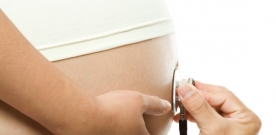 Delaying Pregnancy Linked to Health Risks