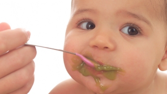 When to Introduce Solid Food to Babies
