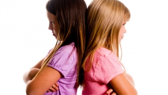 How to Cope With Sibling Jealousy