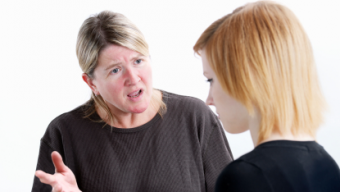 How Girls Communicate